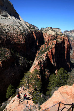 Angels Landing - Leaving the perch at the top